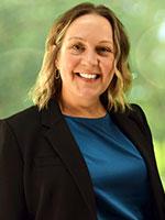 Headshot of Teesha Kirschbaum